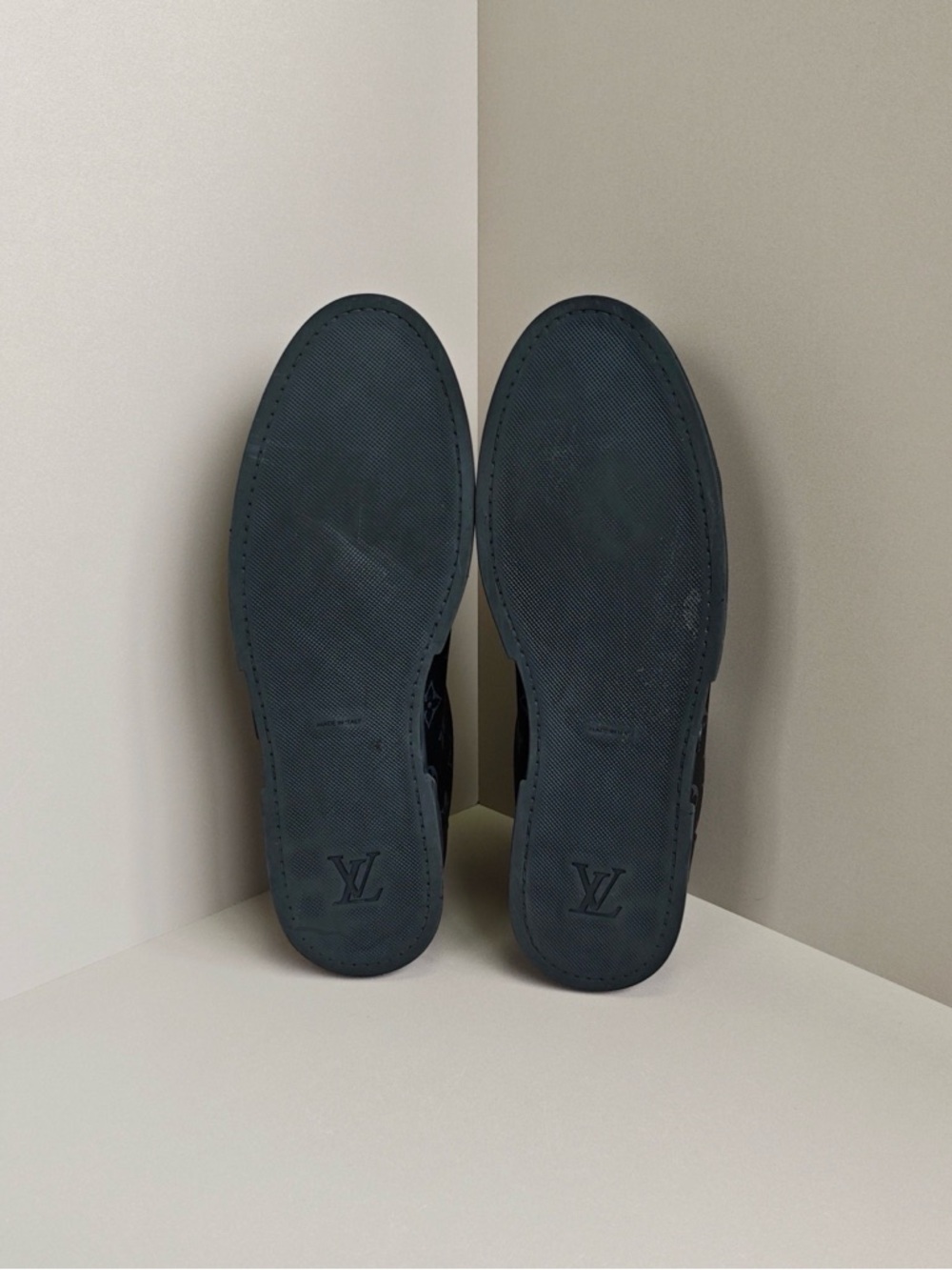 Louis Vuitton Men’s Black Monogram Leather Low-Top Sneakers - Picture 5 of 6